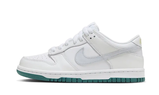 nike-dunk-low-white-grey-teal