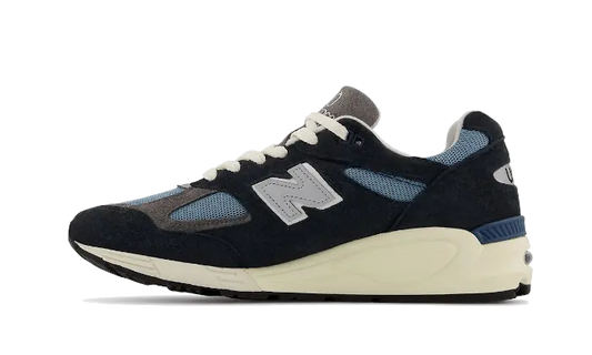 New Balance 990 V2 MiUSA Teddy Santis Navy Castlerock