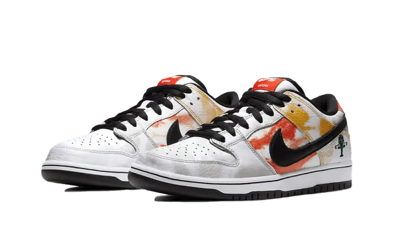 Nike SB Dunk Low Raygun Away - BQ6832-101