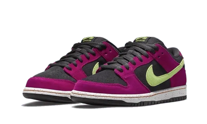 Nike SB Dunk Low Red Plum - BQ6817-501